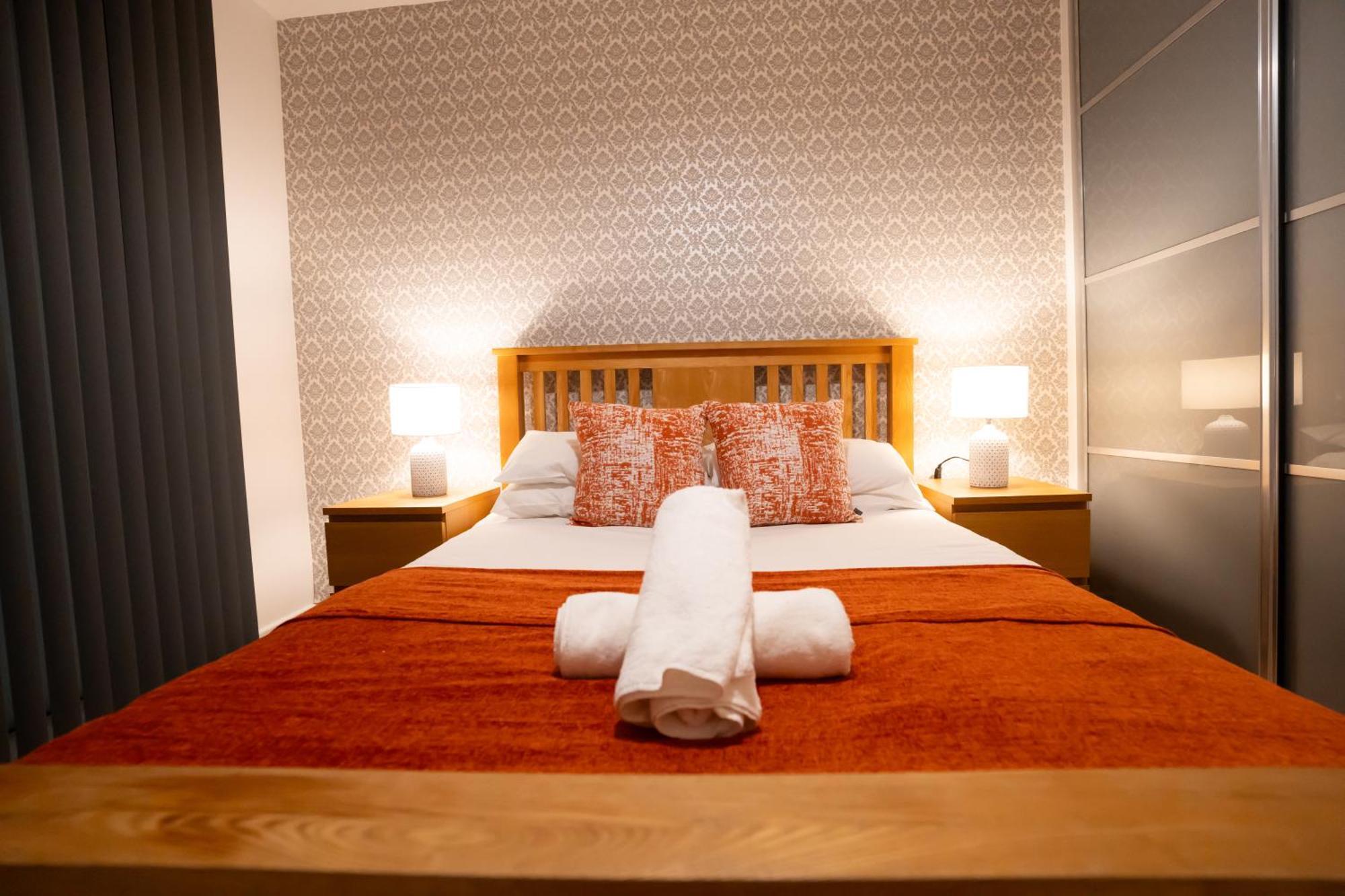 Luxury Two Bed -the Hub Apartment